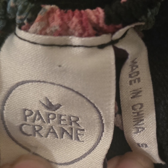 Paper Crane NWT Floral Off the Shoulder Boho Blouse Small - Picture 3 of 6